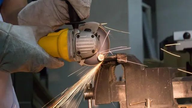 how to cut metal with angle grinder