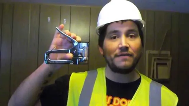 how to load a stanley sharpshooter staple gun tr45