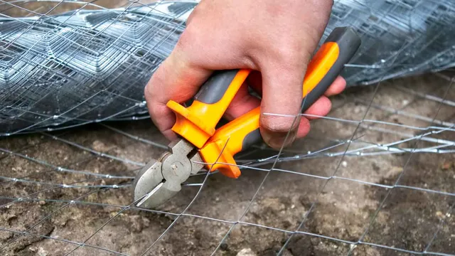 how to make wire cutters in the escapists