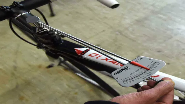 how to set foot pounds on a torque wrench
