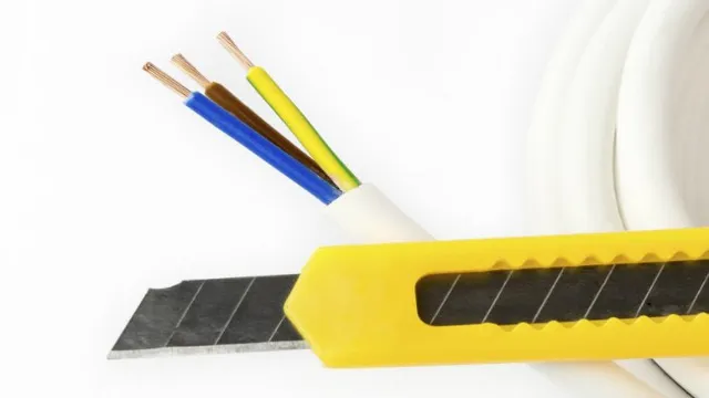 how to strip thin wire without wire cutters 1 how to strip thin wire without wire cutters