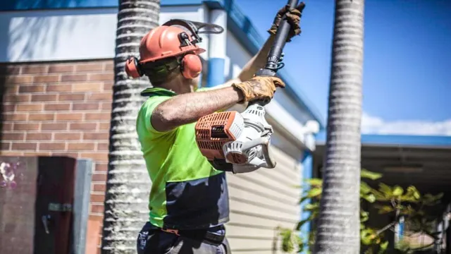 how to trim a palm tree with a pole saw