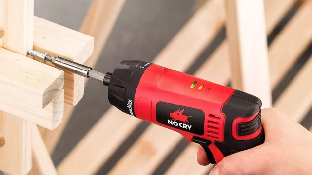 how to use a cordless drill to screw