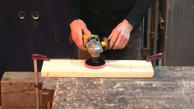 how to use angle grinder for sanding wood