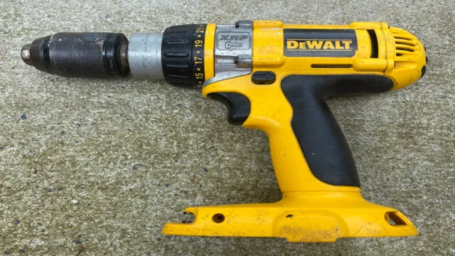 what rpms does cordless drill dw988 have